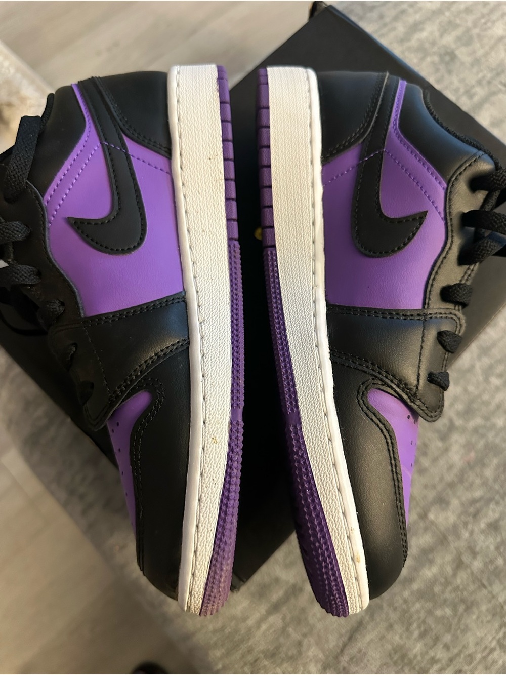 Youth Purple and Black High-Top Sneakers - Picture 4 of 10